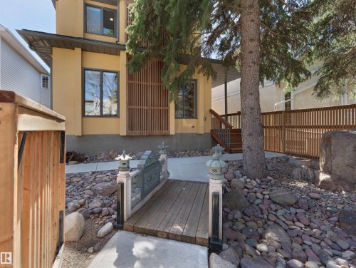 10725 University Avenue, Edmonton, AB - Outdoor With Exterior