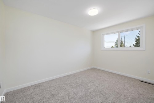 4207 113 Street, Edmonton, AB - Indoor Photo Showing Other Room