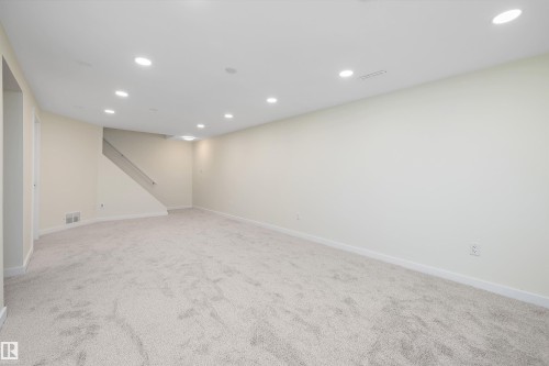 4207 113 Street, Edmonton, AB - Indoor