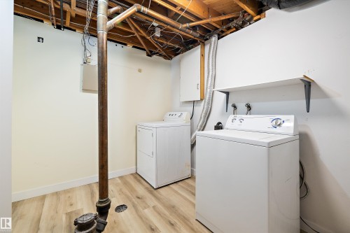 4207 113 Street, Edmonton, AB - Indoor Photo Showing Laundry Room