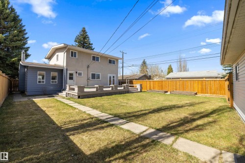 4207 113 Street, Edmonton, AB - Outdoor
