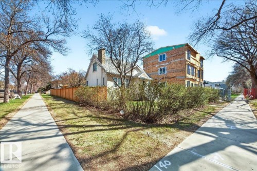 11645 125 Street, Edmonton, AB - Outdoor