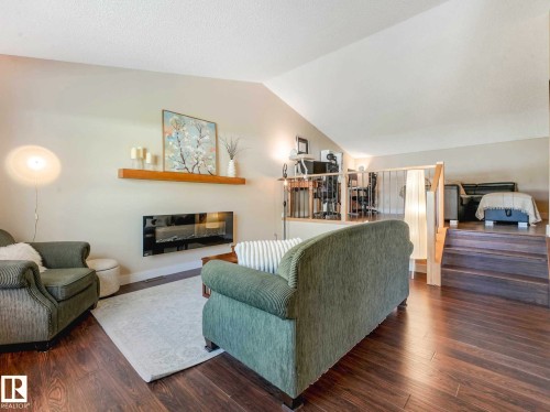 1809 Mill Woods Road E, Edmonton, AB - Indoor Photo Showing Living Room With Fireplace