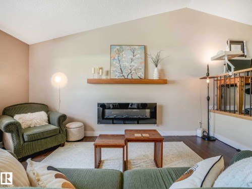1809 Mill Woods Road E, Edmonton, AB - Indoor Photo Showing Living Room With Fireplace