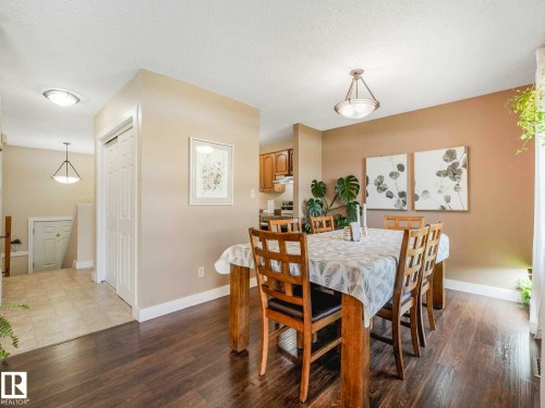 1809 Mill Woods Road E, Edmonton, AB - Indoor Photo Showing Dining Room