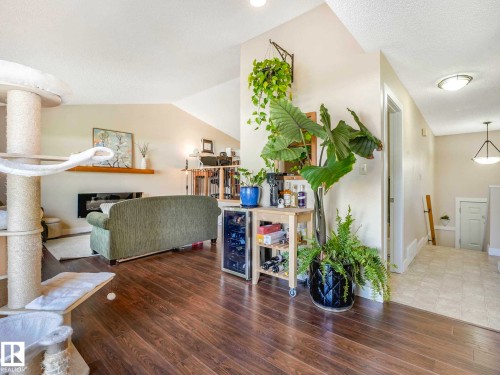 1809 Mill Woods Road E, Edmonton, AB - Indoor With Fireplace