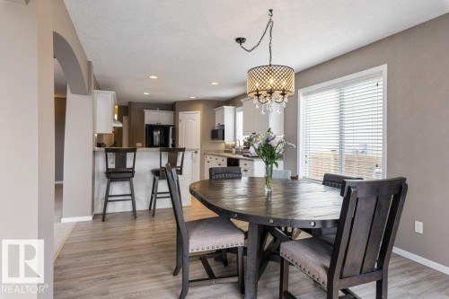 39 Haviland Crescent, St. Albert, AB - Indoor Photo Showing Dining Room