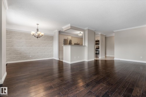 506 9929 113 Street, Edmonton, AB - Indoor