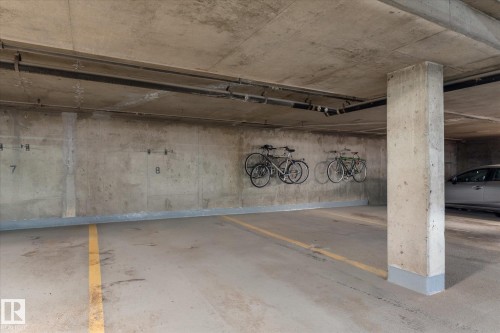 506 9929 113 Street, Edmonton, AB - Indoor Photo Showing Garage