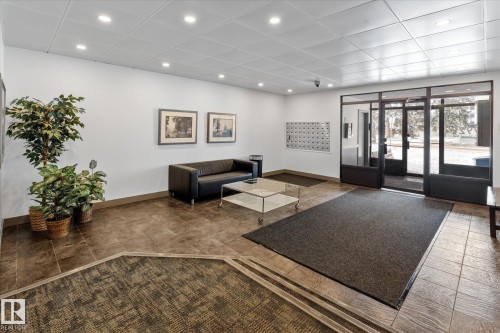 506 9929 113 Street, Edmonton, AB - Indoor Photo Showing Other Room