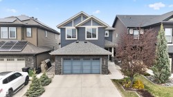 5928 19 Avenue  Edmonton, AB T6X 2A2