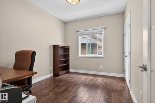 5928 19 Avenue, Edmonton, AB 