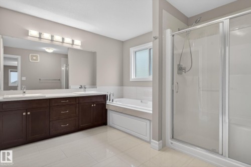 5928 19 Avenue, Edmonton, AB 