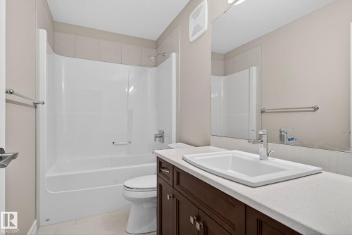 5928 19 Avenue, Edmonton, AB 