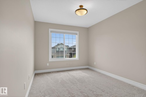 5928 19 Avenue, Edmonton, AB 