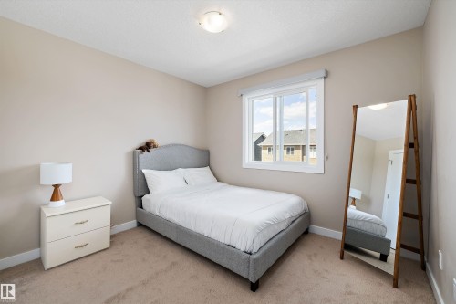 504 Sturtz Link, Leduc, AB - Indoor Photo Showing Bedroom