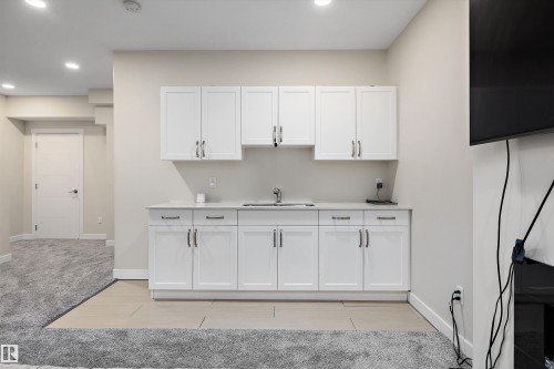 504 Sturtz Link, Leduc, AB - Indoor