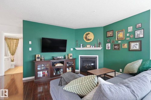 204 10827 85 Avenue, Edmonton, AB - Indoor