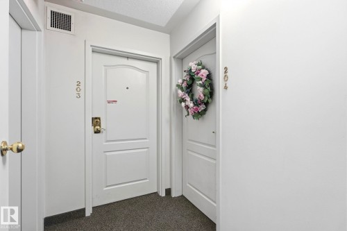 204 10827 85 Avenue, Edmonton, AB - Indoor Photo Showing Other Room