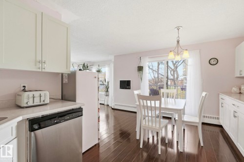 204 10827 85 Avenue, Edmonton, AB - Indoor