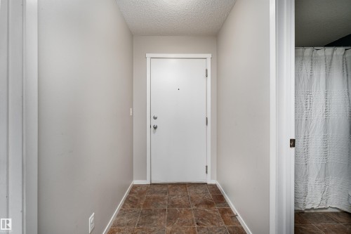 117 3207 James Mowatt Trail, Edmonton, AB - Indoor Photo Showing Other Room