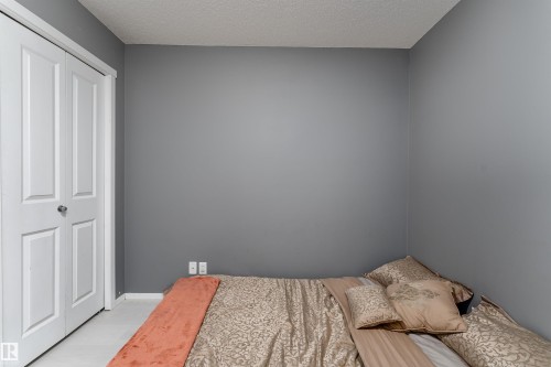 117 3207 James Mowatt Trail, Edmonton, AB - Indoor Photo Showing Bedroom