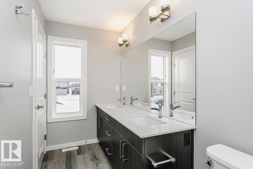 314 Hawthorn Way, Leduc, AB - Indoor Photo Showing Bathroom