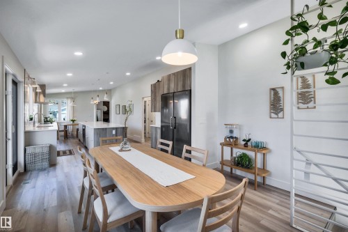 37 Glenmore Crescent, St. Albert, AB - Indoor Photo Showing Dining Room