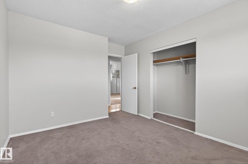 6714 149 Avenue, Edmonton, AB - Indoor Photo Showing Other Room