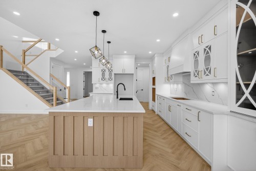 34 Avonlea Way, Spruce Grove, AB - Indoor Photo Showing Kitchen With Upgraded Kitchen