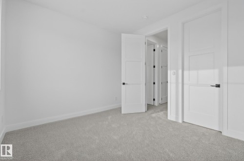 34 Avonlea Way, Spruce Grove, AB - Indoor Photo Showing Other Room