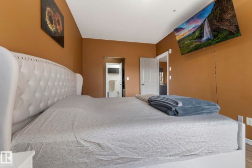 237 263 Macewan Road, Edmonton, AB - Indoor