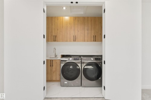 5913 17 Street, Rural Leduc County, AB - Indoor Photo Showing Laundry Room