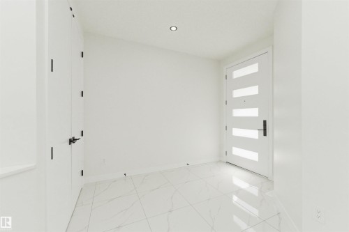 5913 17 Street, Rural Leduc County, AB - Indoor Photo Showing Other Room