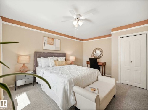 12 Muir Drive, St. Albert, AB - Indoor Photo Showing Bedroom