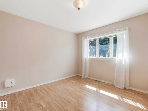 12 Muir Drive, St. Albert, AB - Indoor Photo Showing Other Room