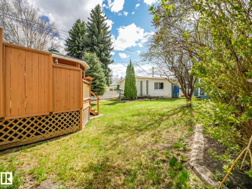 12 Muir Drive, St. Albert, AB - Outdoor