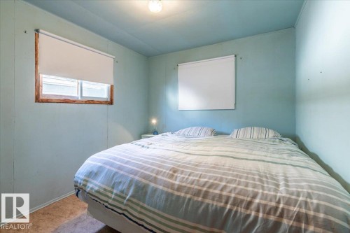 60 Beach Ave, Rural Leduc County, AB 
