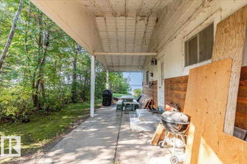 60 Beach Ave, Rural Leduc County, AB 