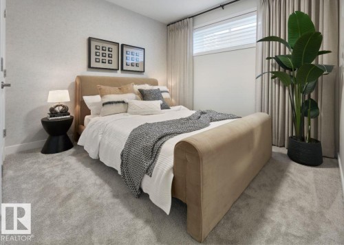 8739 224 Street, Edmonton, AB - Indoor Photo Showing Bedroom
