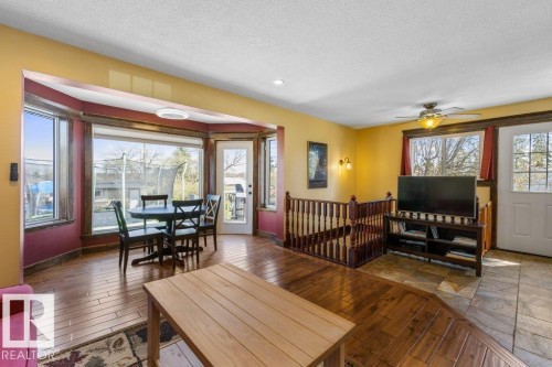 21 Mill Drive, St. Albert, AB - Indoor