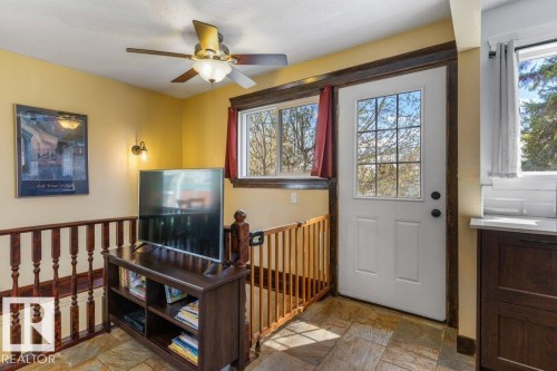21 Mill Drive, St. Albert, AB - Indoor Photo Showing Other Room