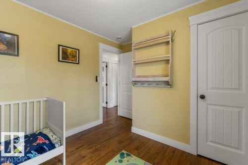 21 Mill Drive, St. Albert, AB - Indoor