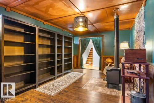 21 Mill Drive, St. Albert, AB - Indoor