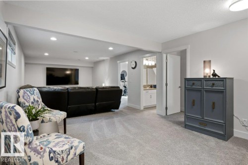 2107 Redtail Common, Edmonton, AB - Indoor