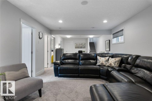 2107 Redtail Common, Edmonton, AB - Indoor Photo Showing Living Room