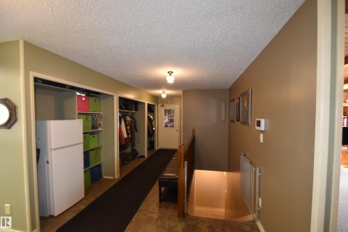 3102 Park Avenue, Mallaig, AB - Indoor Photo Showing Other Room