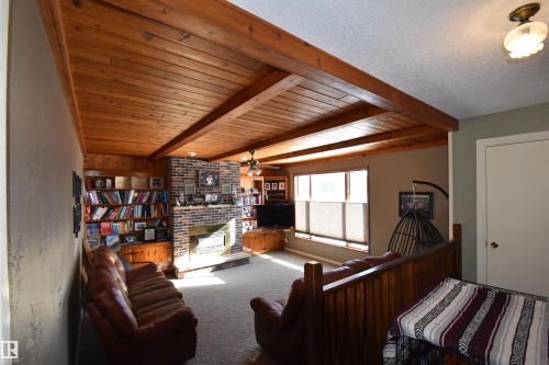 3102 Park Avenue, Mallaig, AB - Indoor With Fireplace