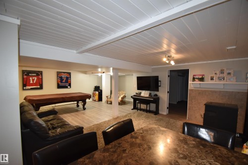 3102 Park Avenue, Mallaig, AB - Indoor With Fireplace