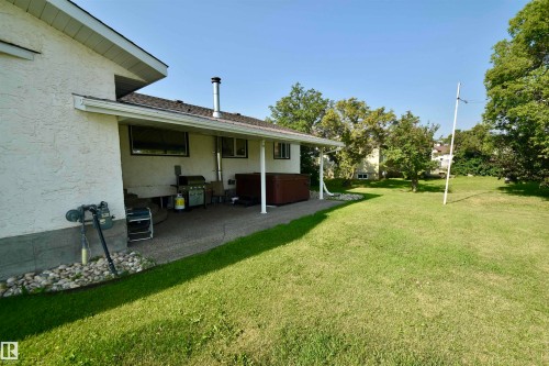 3102 Park Avenue, Mallaig, AB - Outdoor